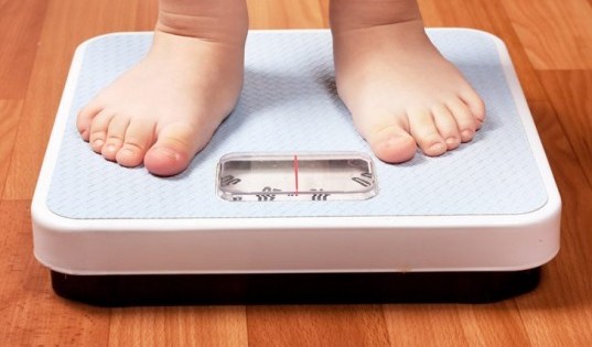 4 tips to prevent childhood obesity